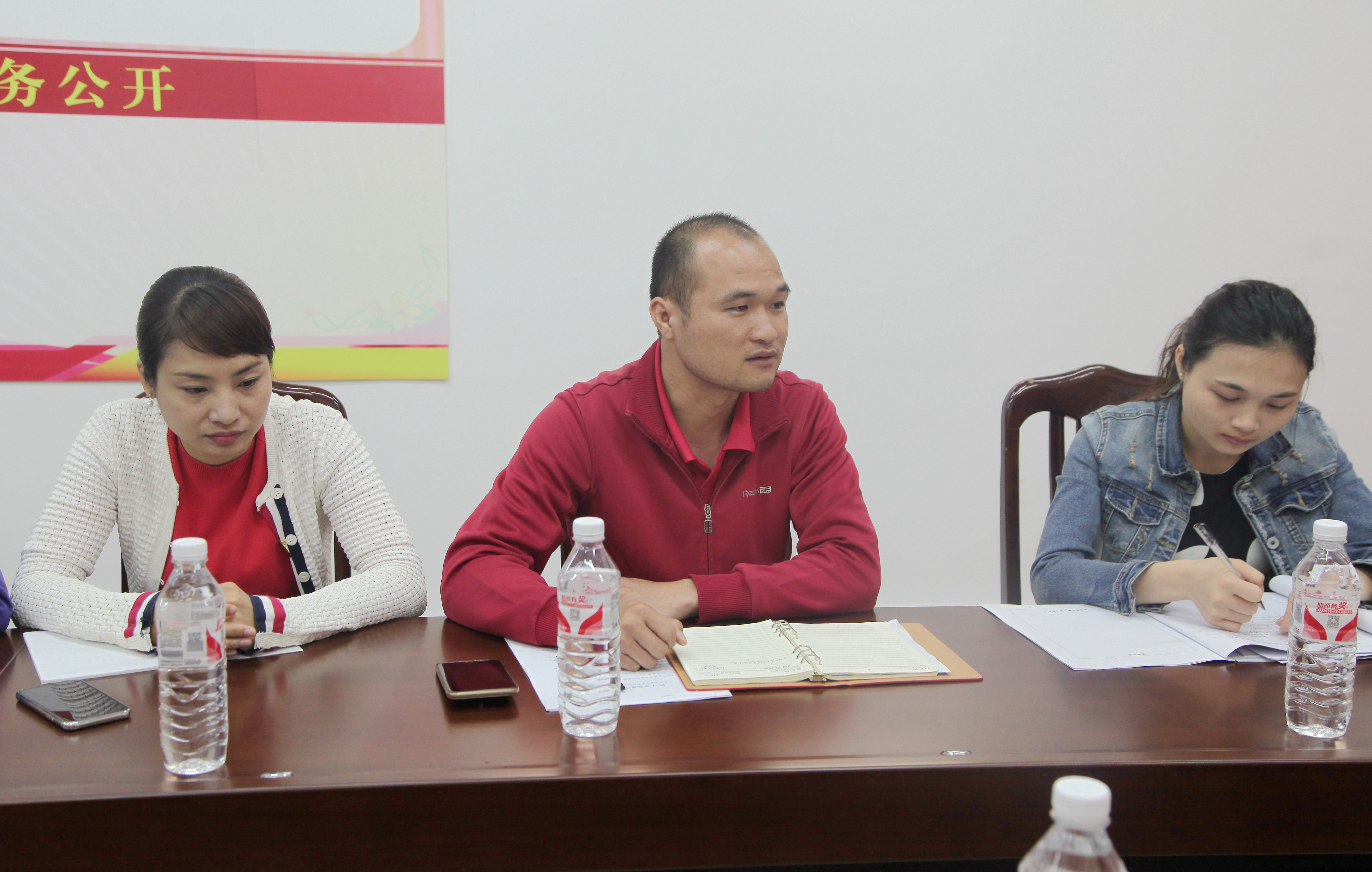 南宁市民办教育行业党委书记李世军到我校调研党建工作 - 新闻资讯 - 北京大学南宁附属实验学校-1